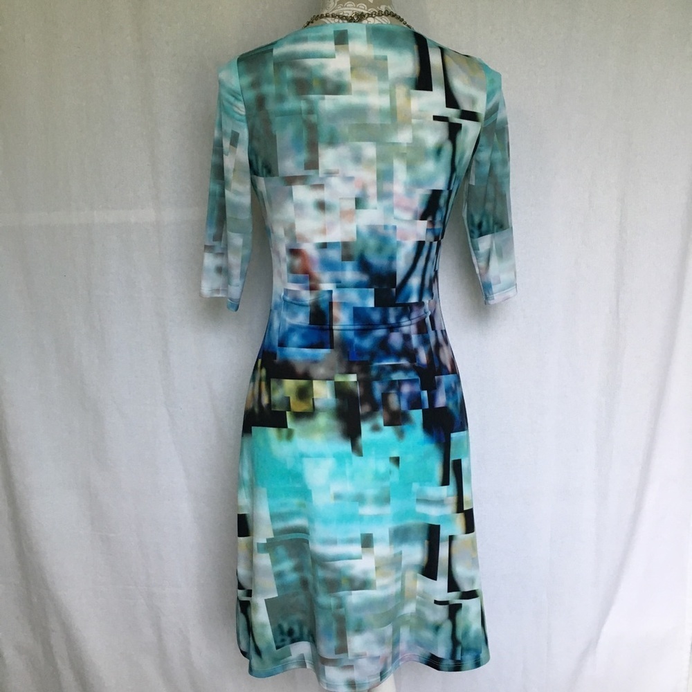 Julia Jordan // Abstract Print Elbow Sleeve Dress size 2 wk2 - Picture 4 of 8